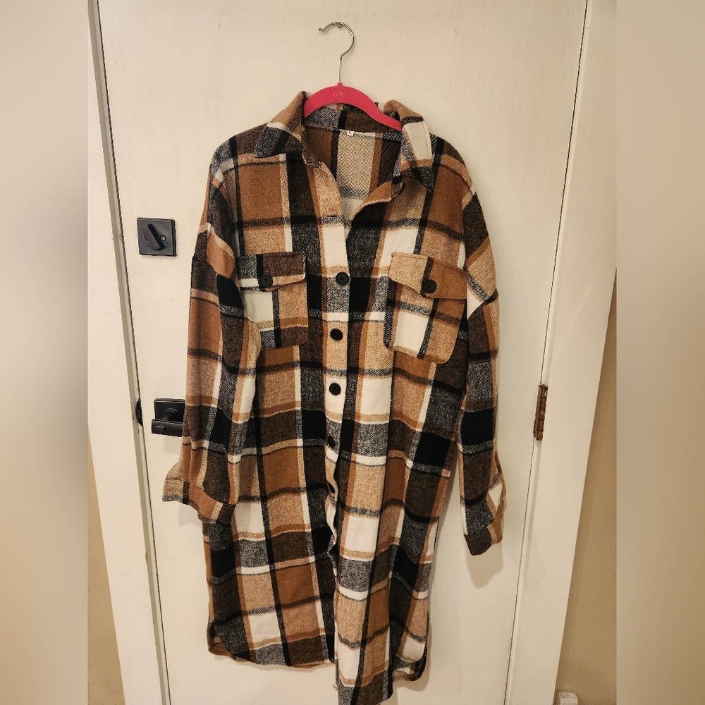 New, never worn mid-weight long plaid shacket